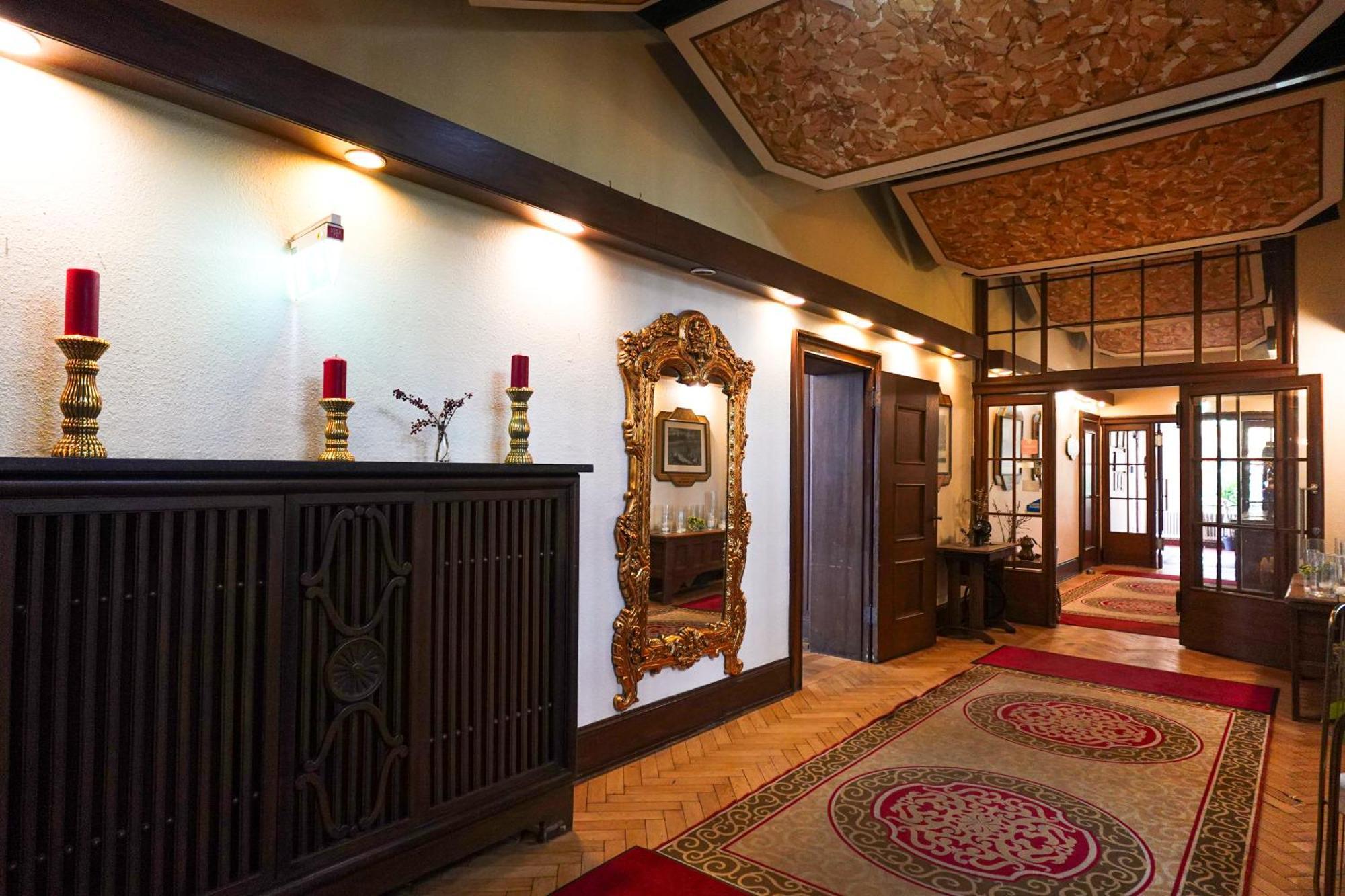 קאמפ-לינטפורט Hotel Casino Im Park מראה חיצוני תמונה